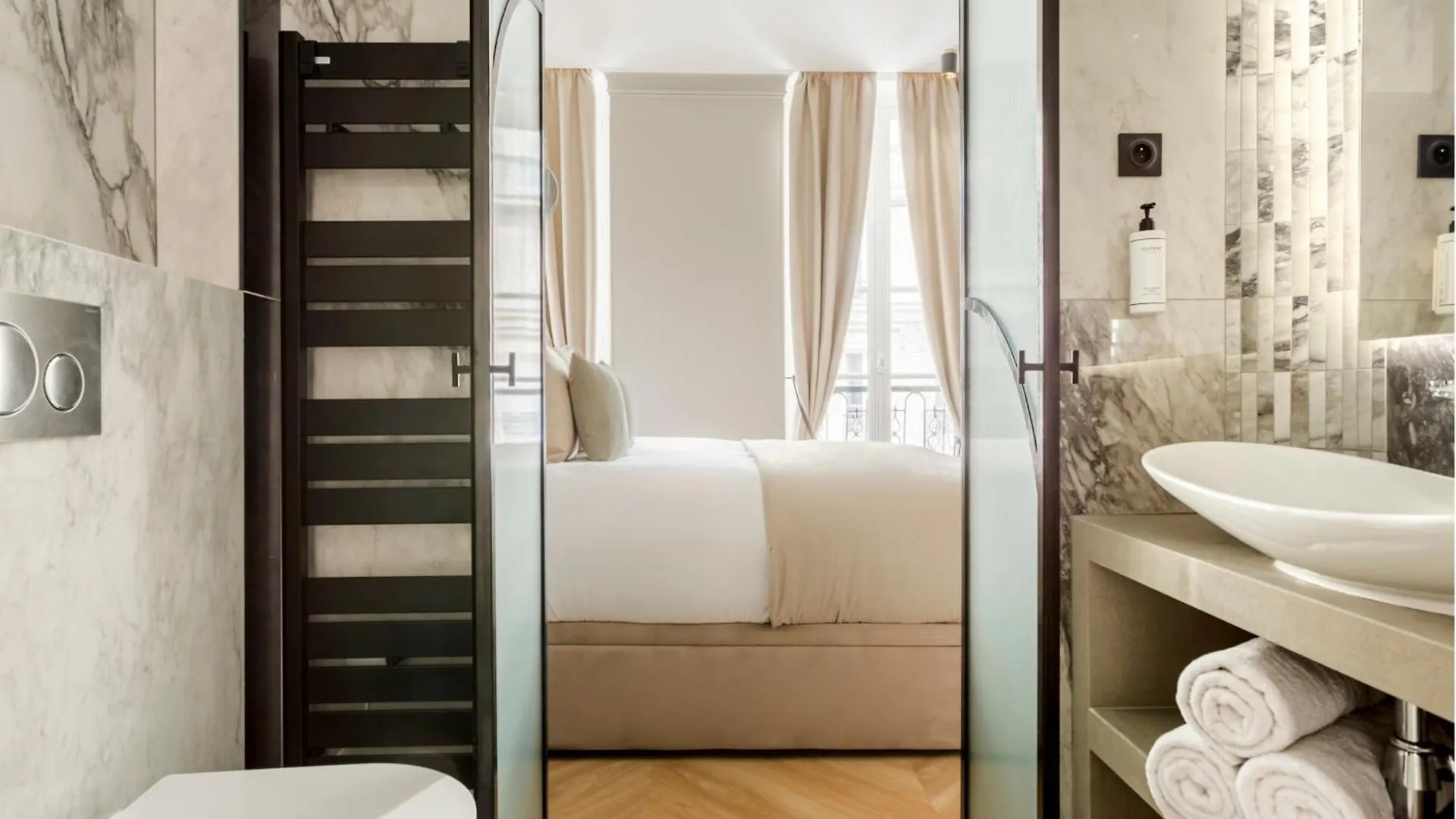 Merveil - Signature Suite - Marais - Montmartre Paris Frankreich