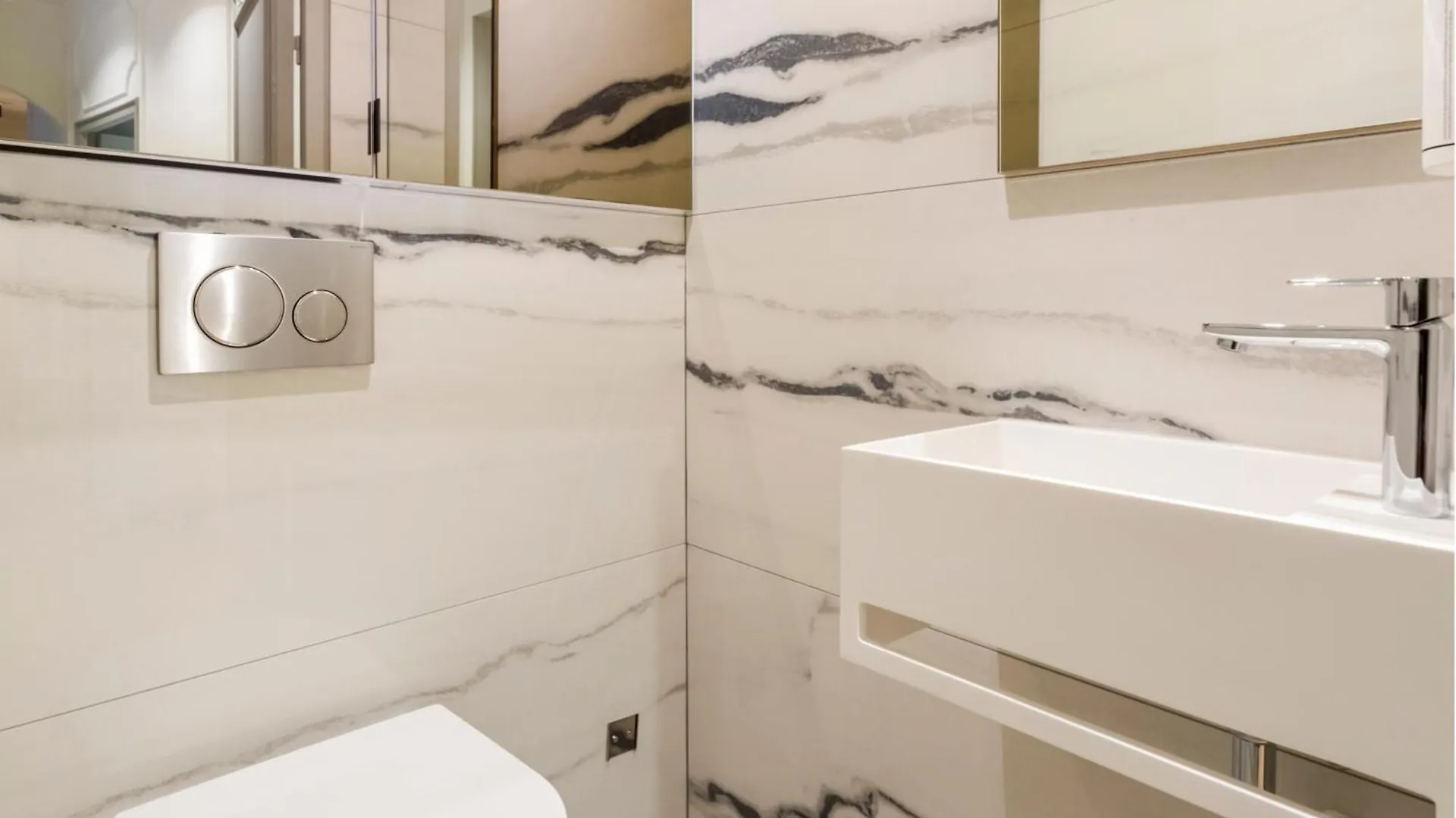 Apartment Merveil - Signature Suite - Marais - Montmartre Paris Frankreich